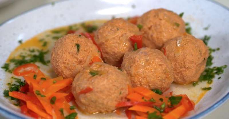 Кюфта из куриного фарша с булгуром