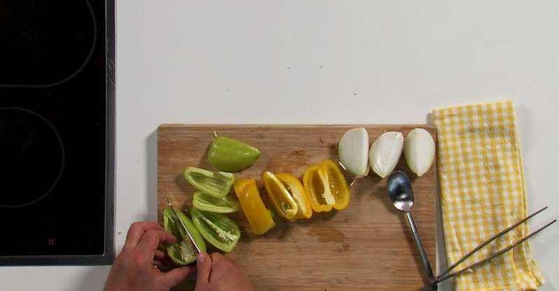 Айвар (икра из запечённых баклажанов и перцев)