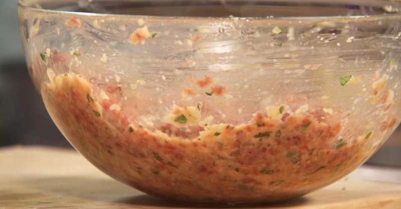 Паста орзо с котлетами из телятины