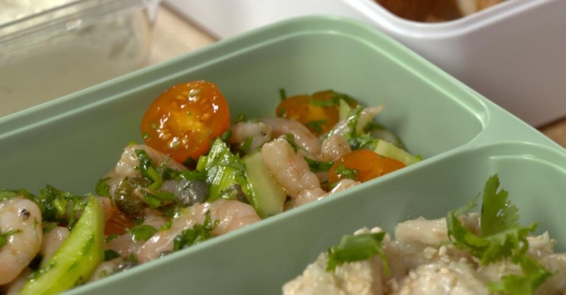 Свежий салат с креветками