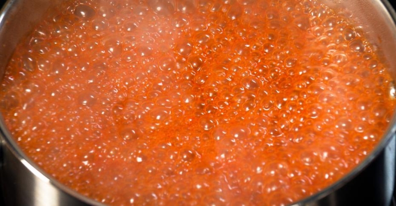 Куриные крылья в глазури из энергетика