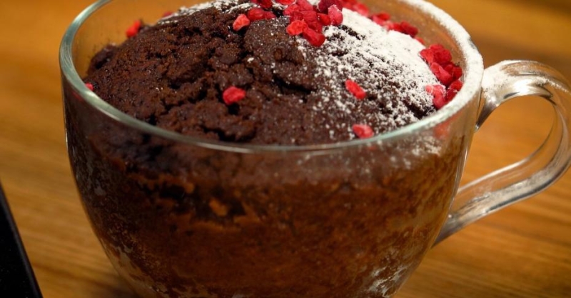 Быстрый десерт в кружке
