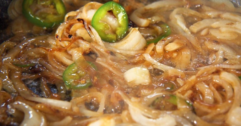 Адобо с курицей